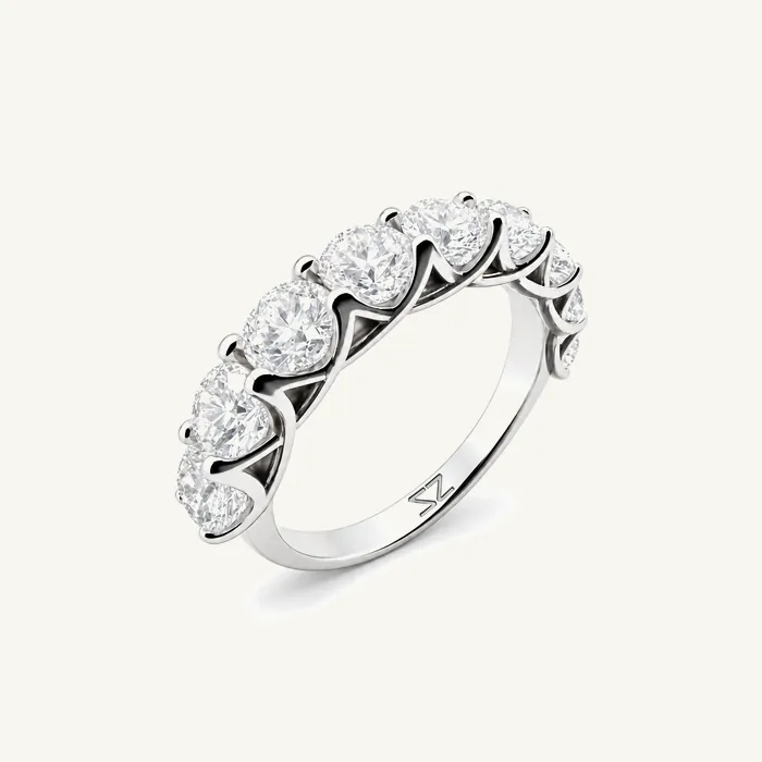 Row Ring with 9 Round Stones · 2.25 ct