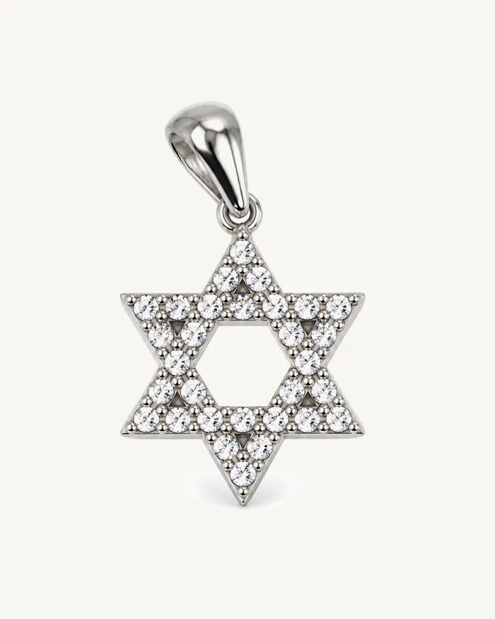 תליון מגן דוד משובץ מזהב לבן 14 קראט — 0.5 גרם — תמונת סטודיו