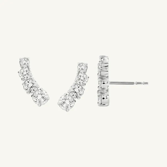 עגיל מוט פרפר | בשיבוץ אבן עגולה | 1.00 CT