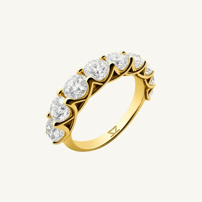 Row Ring with 9 Round Stones · 2.25 ct