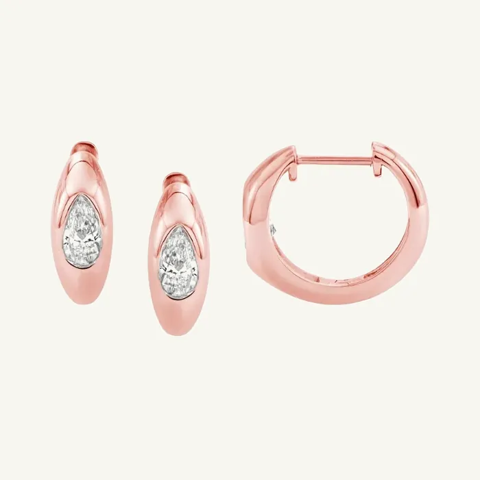 עגיל חישוק | בשיבוץ אבן טיפה | 0.66 CT