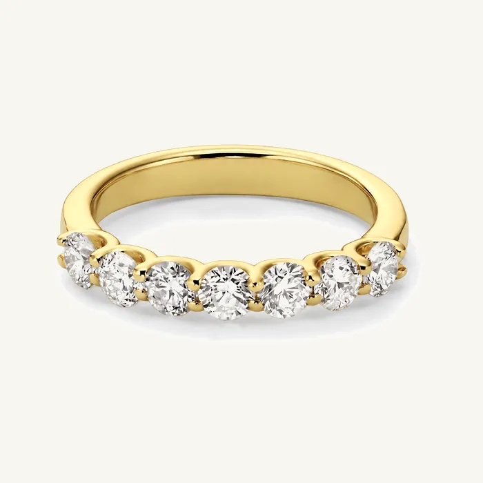 Кольцо-дорожка из семи камней, всего 0.7 ct