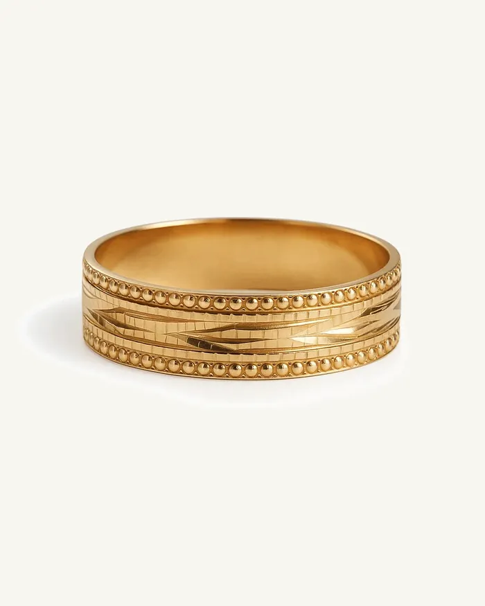 Royal Edge Ring