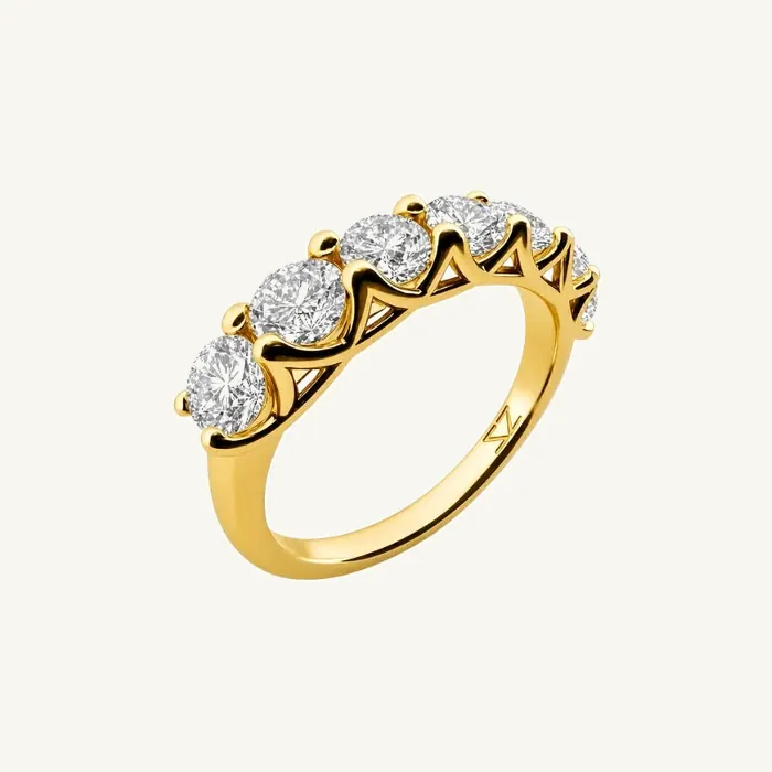 טבעת שורה | בשיבוץ 7 אבנים עגולות | 1.65 CT