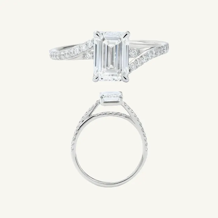 טבעת סוליטר | בשיבוץ אבן אמרלד | 1.8 CT