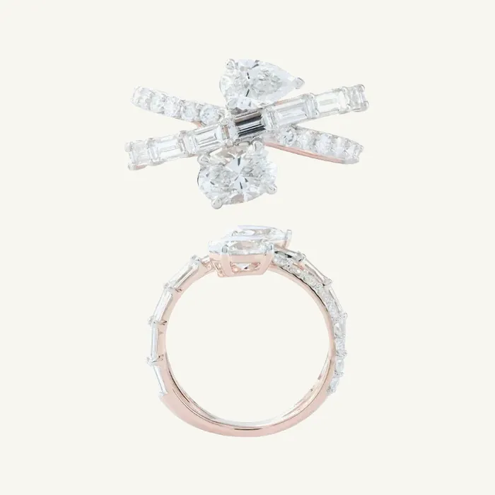 Дизайнерское кольцо с камнями огранки «груша», «маркиз» и «изумруд» · 2.5 ct