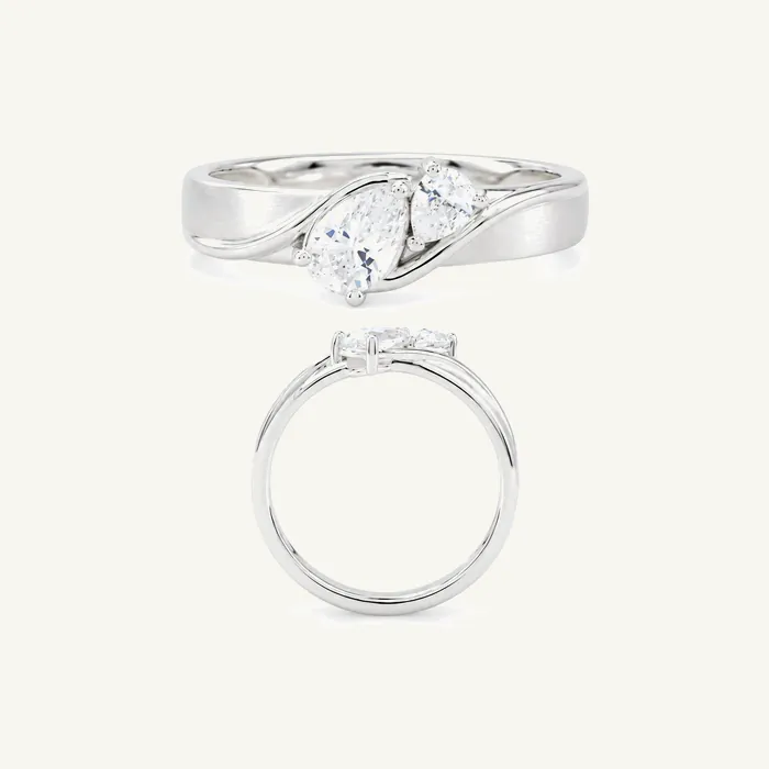 טבעת סוליטר | בשיבוץ אבן טיפה | 0.50 CT — תמונת סטודיו